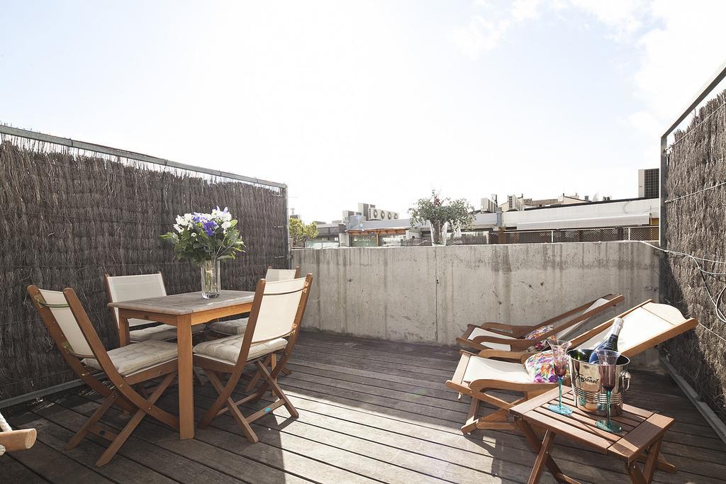Apartment Barcelona Rentals - Penthouse With Terrace Buitenkant foto